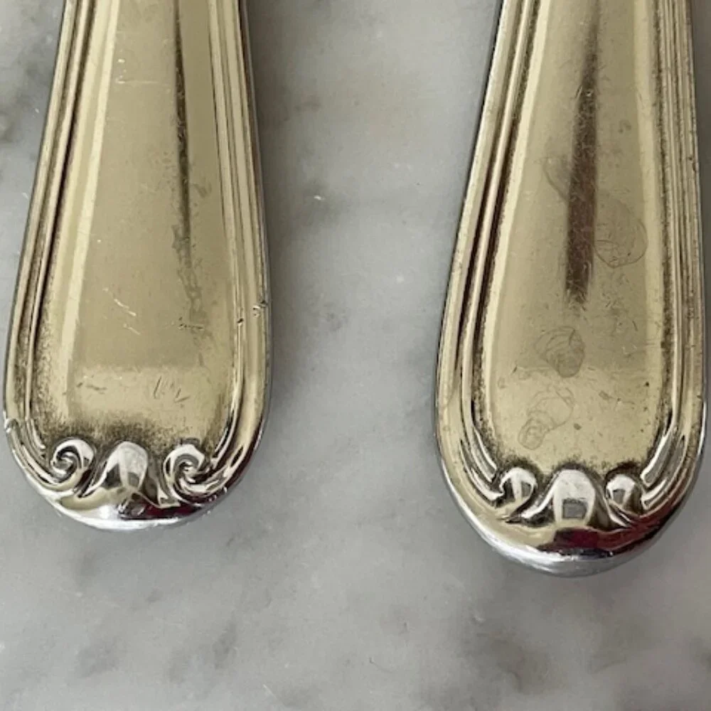 REED & BARTON Select Oval Thread Stainless Steel Flatware 12 Pieces